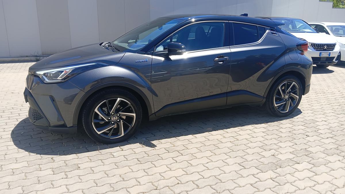 Toyota C-HR 2.0 Hybrid E-CVT 195CV Style